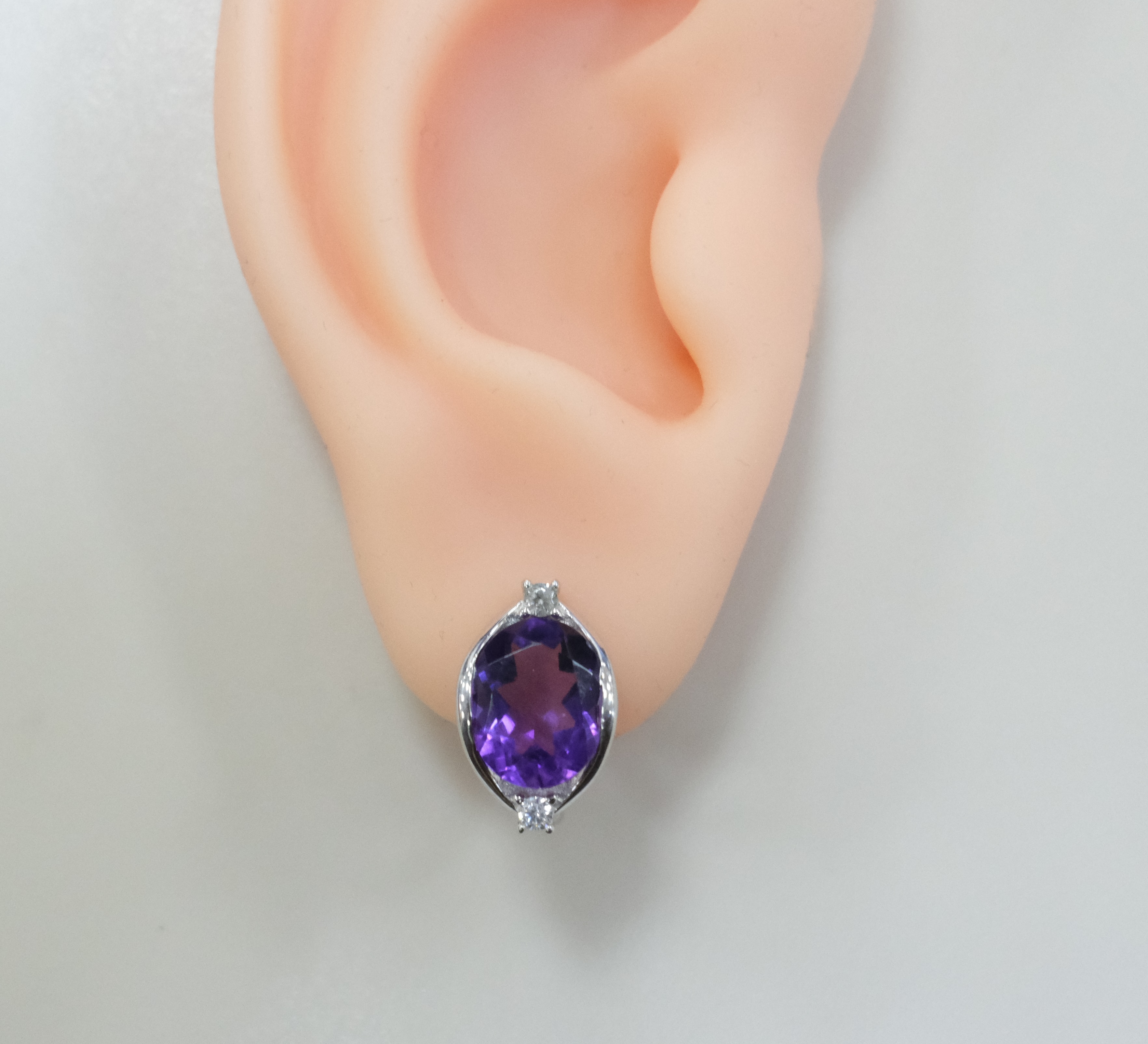 Серебряные серьги с аметистами